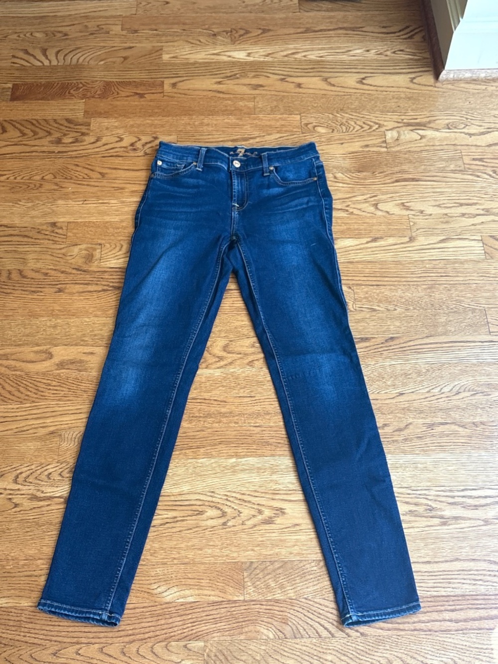 Jeans - Picture 2 of 3